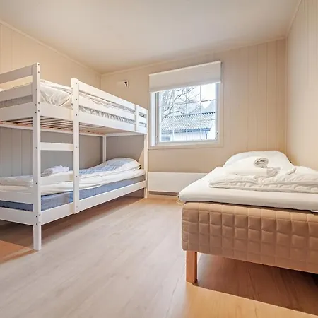 펜션 Reinebringen Trail House 모스케네스