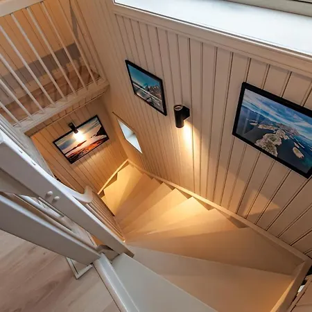 펜션 Reinebringen Trail House *