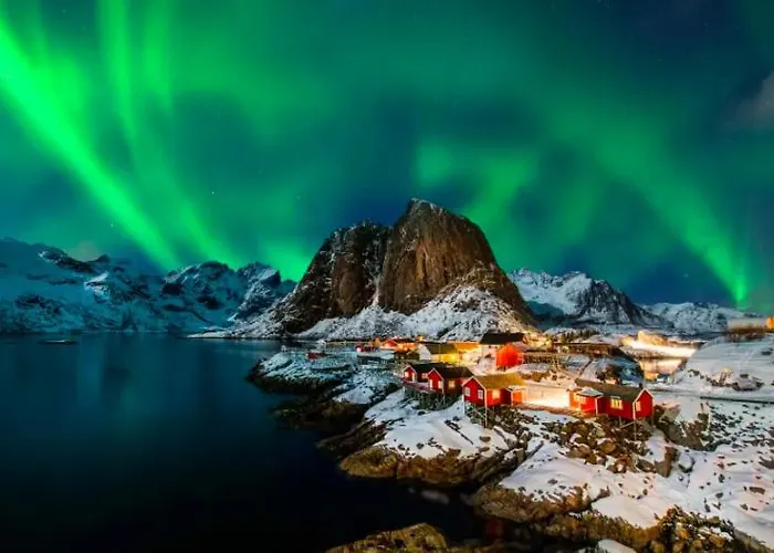 Reinebringen Trail House *