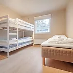 Feriehus Reinebringen Trail House Moskenes