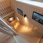 Feriehus Reinebringen Trail House *